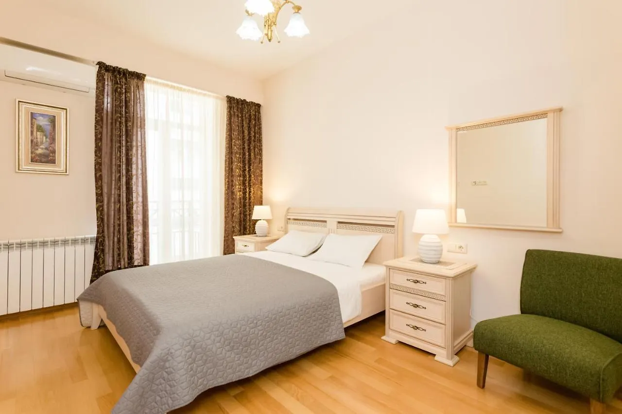 Tbilisi Apartment III
